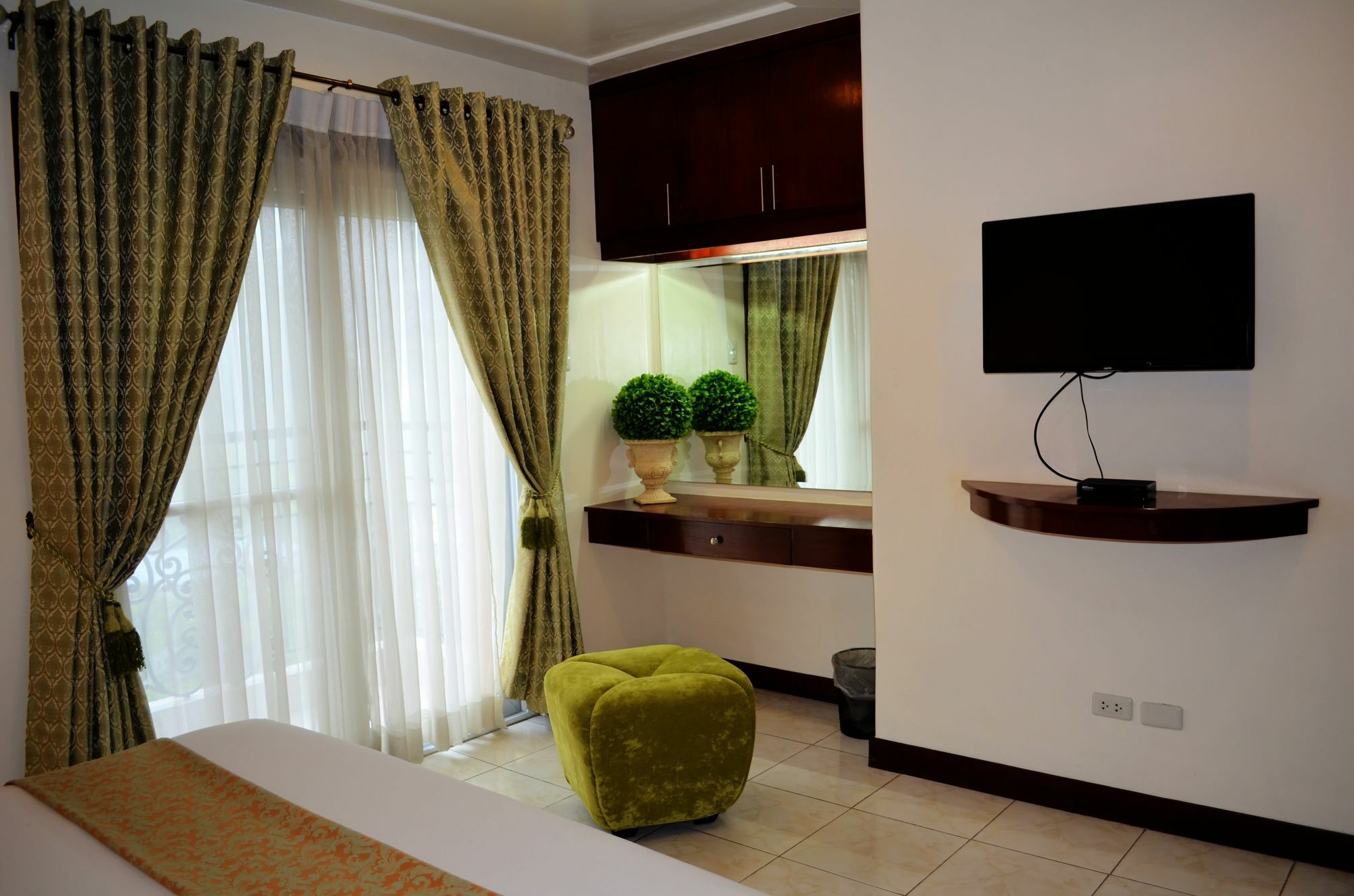 Grand Isabella Residences Cebu Екстер'єр фото